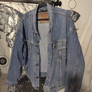 Vintage Fit Levi's Jean Jacket